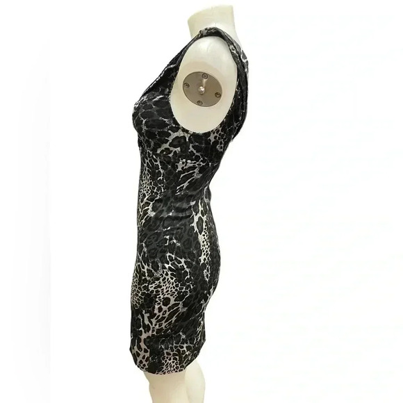 Guess Los Angeles Stretch Mini Animal Print Sleeveless Dress Size Small - Picture 6 of 11